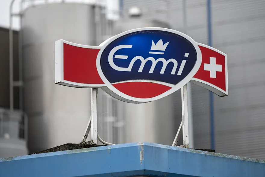 Logo Emmi su uno stabilimento produttivo